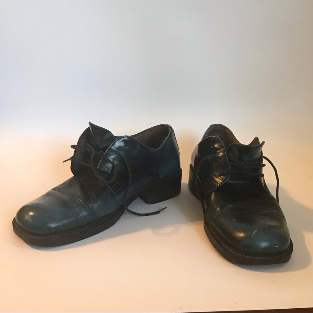 Kenneth Cole Reaction Blue Shoes
